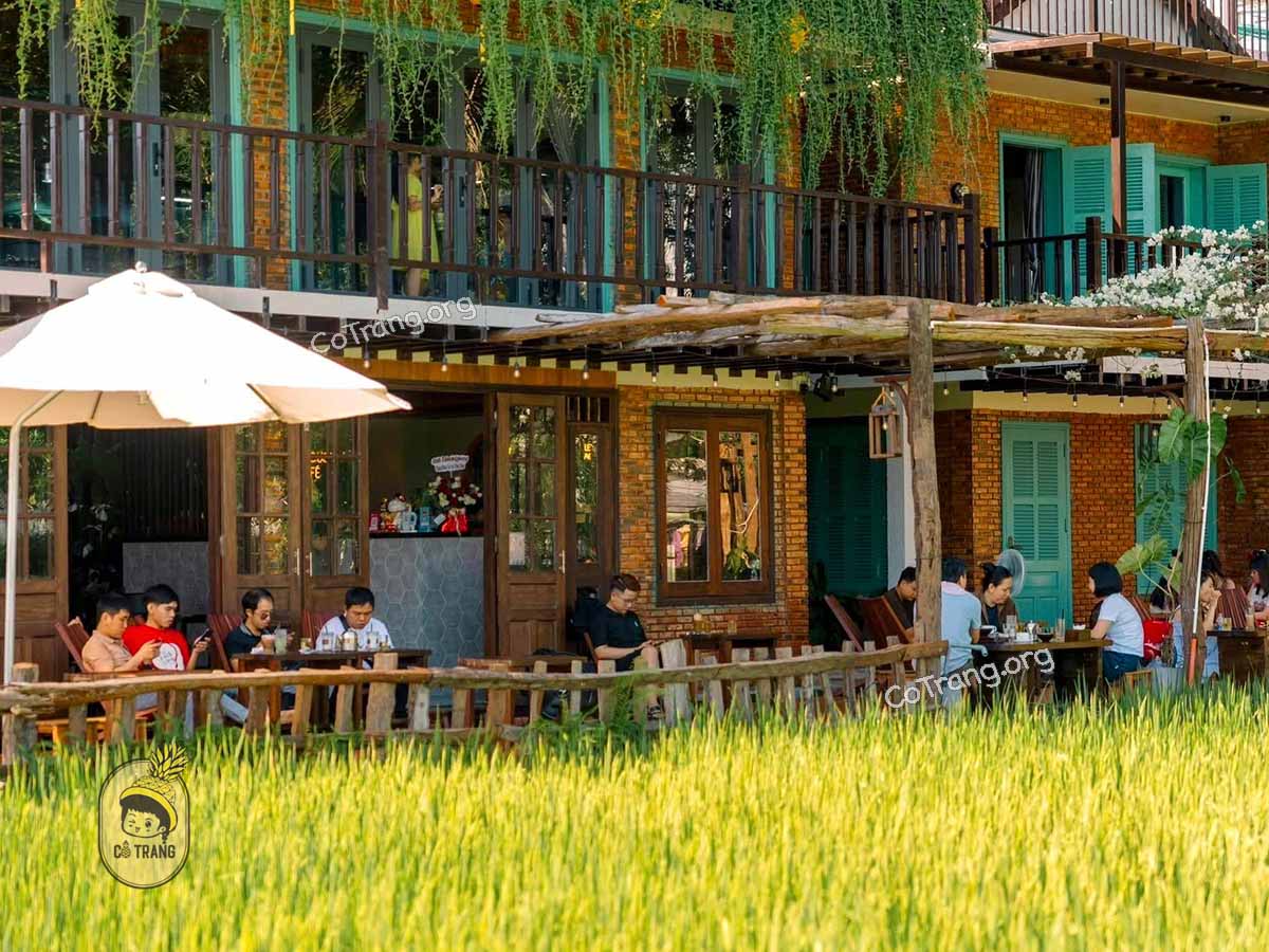 Le Locust Café - 109 Lê Thánh Tông, Hội An