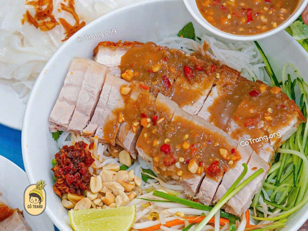 Menu Và Các Món Ăn Tại Donald Trung, Huế