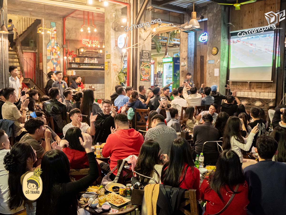 912 Factory Bar - 38 Chu Văn An, Huế