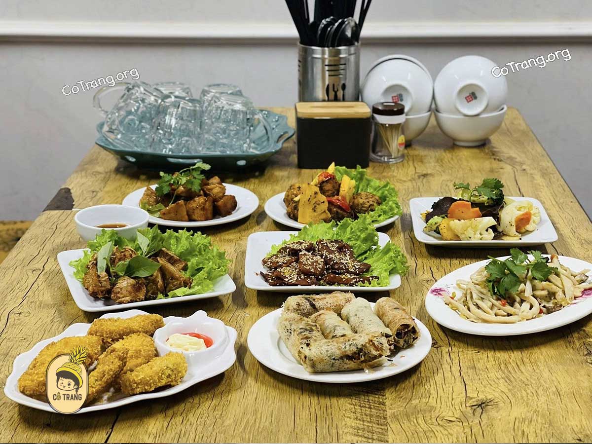 Menu Và Các Món Ăn Tại Quán Chay Bồ Đề, Vinh, Nghệ An
