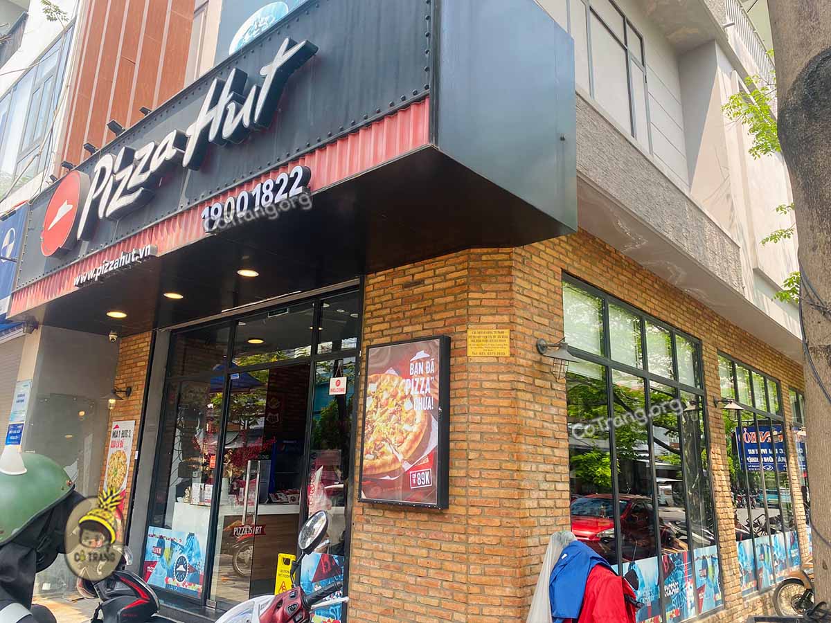 Không gian thực tế tại Pizza Hut Đà Nẵng