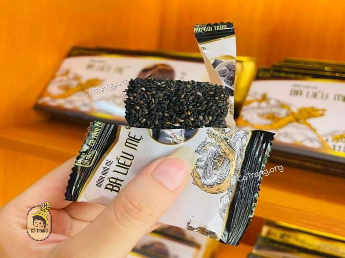 Bánh Khô Mè Đà Nẵng - Món Bánh Dân Dã Trở Thành Đặc Sản Làm Quà Nổi Tiếng