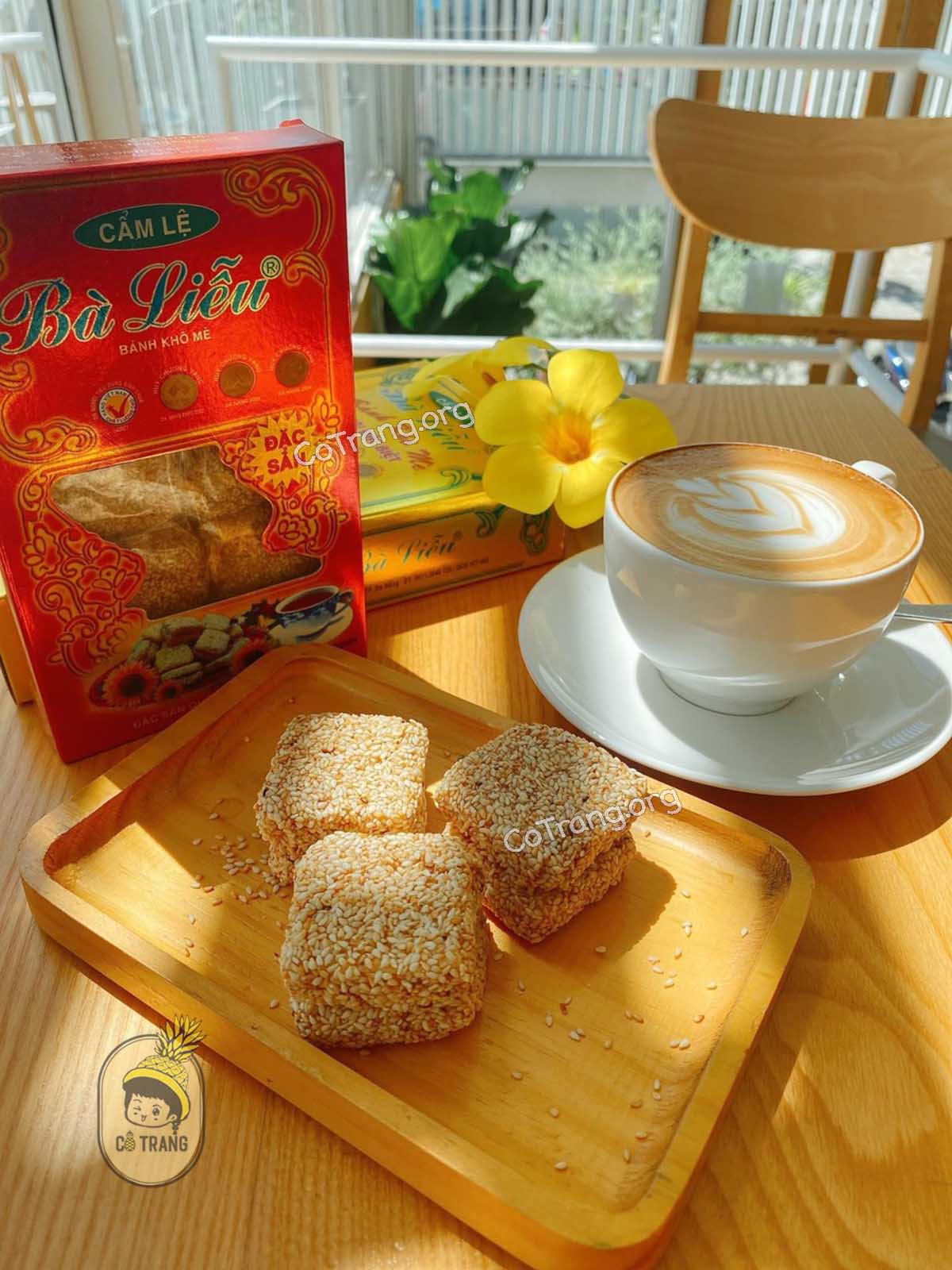 Bánh Khô Mè Đà Nẵng