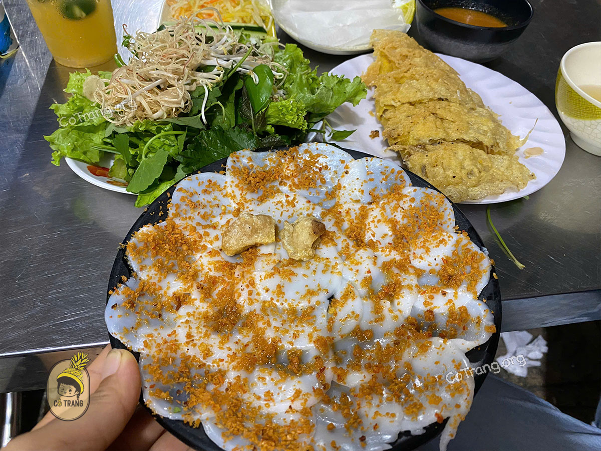 Menu và thực đơn thực té tại Bánh Khoái Tứ Quý - Đồng Hới