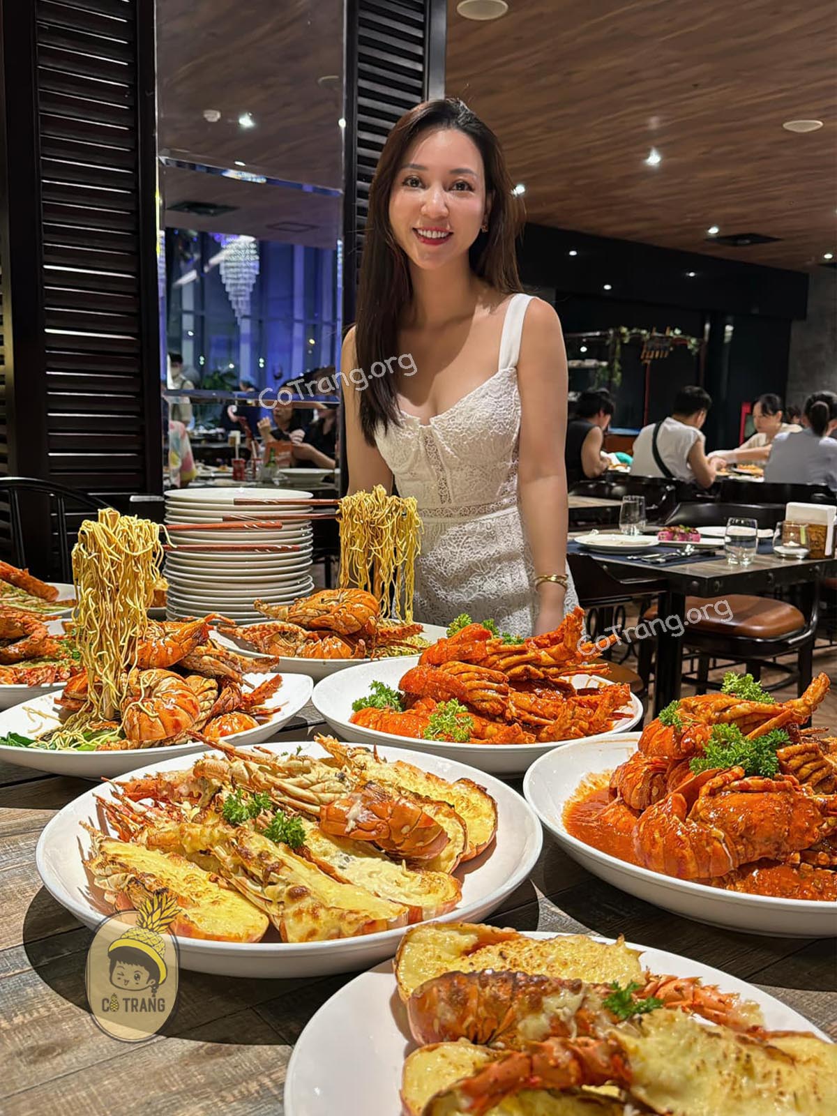 Ngon Gallery Restaurant  Nha Trang - 62 Trần Phú