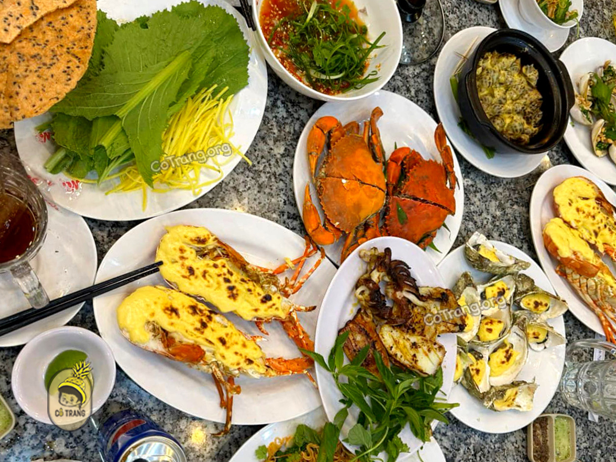 Hình ảnh thực tế Tôm Hùm Nha Trang