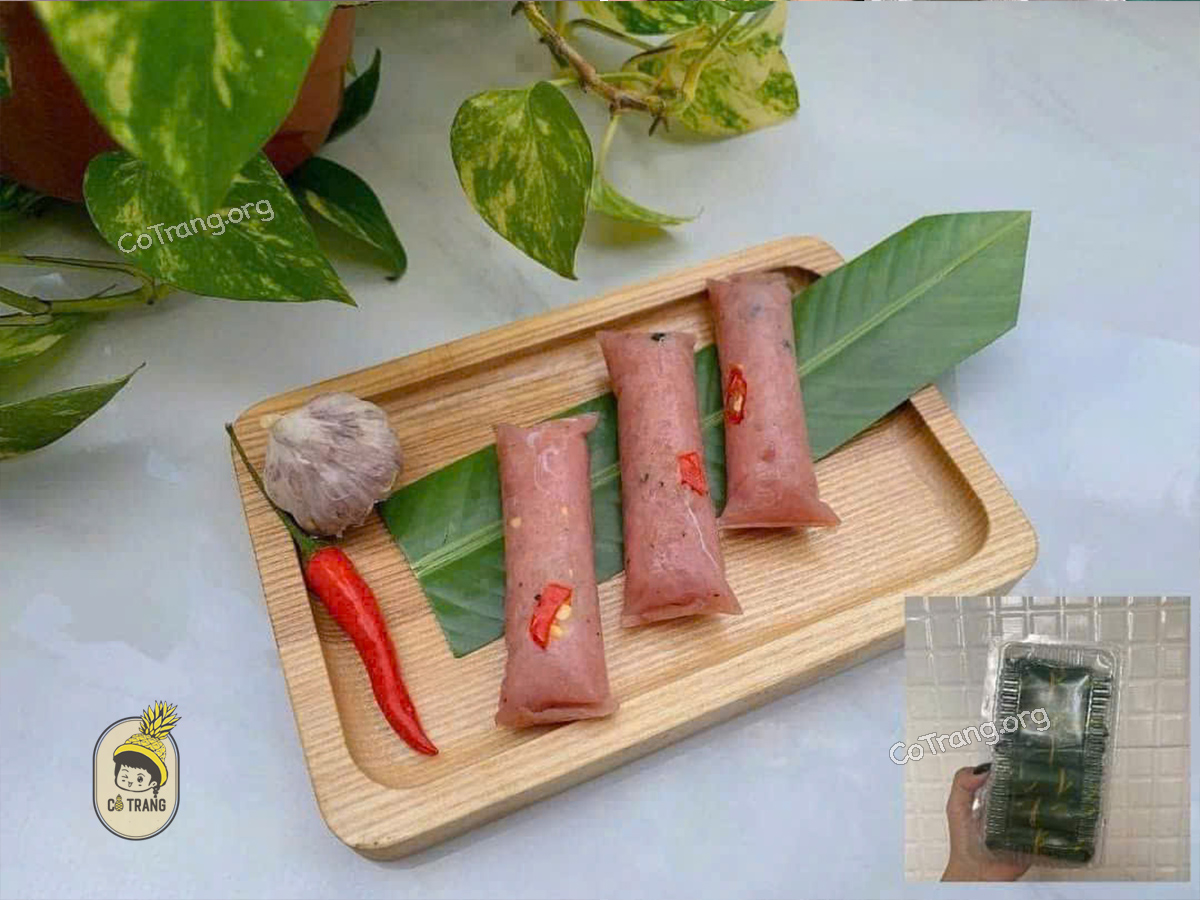 Hình ảnh thực tế Nem Chua Huế – Đặc Sản Trứ Danh Đậm Đà Xứ Huế