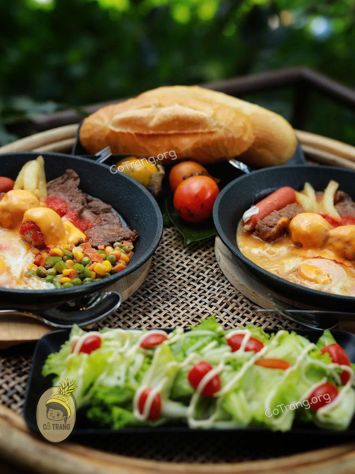 Menu tại Vườn Hồng Nhà TOM Đà Lạt