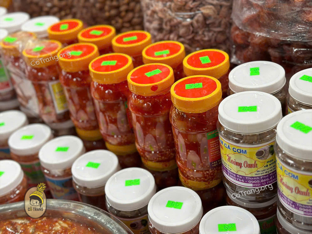 Trải nghiệm ẩm thực đặc sắc tại chợ Đông Ba Huế