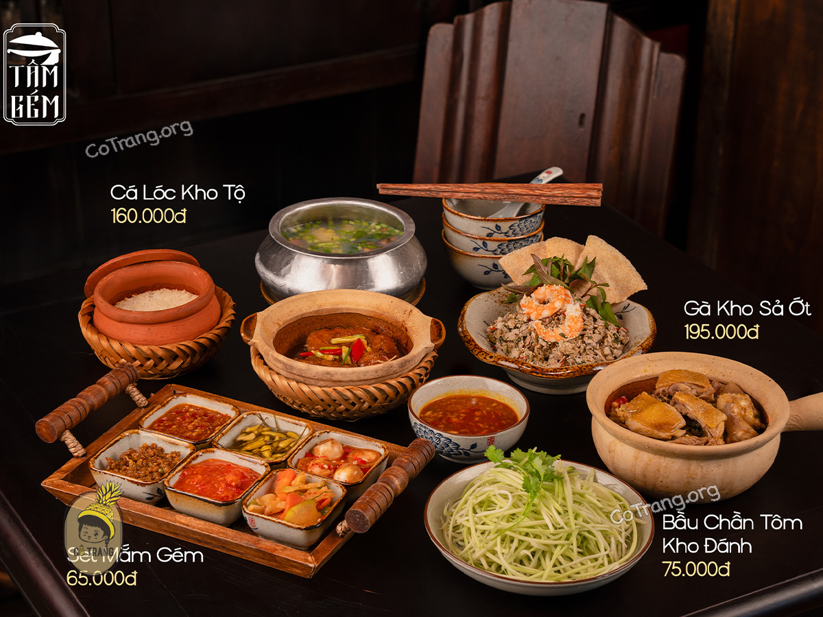 Nhà hàng Tâm Gém - 118 Hữu Nghị, TP. Đồng Hới, Quảng Bình