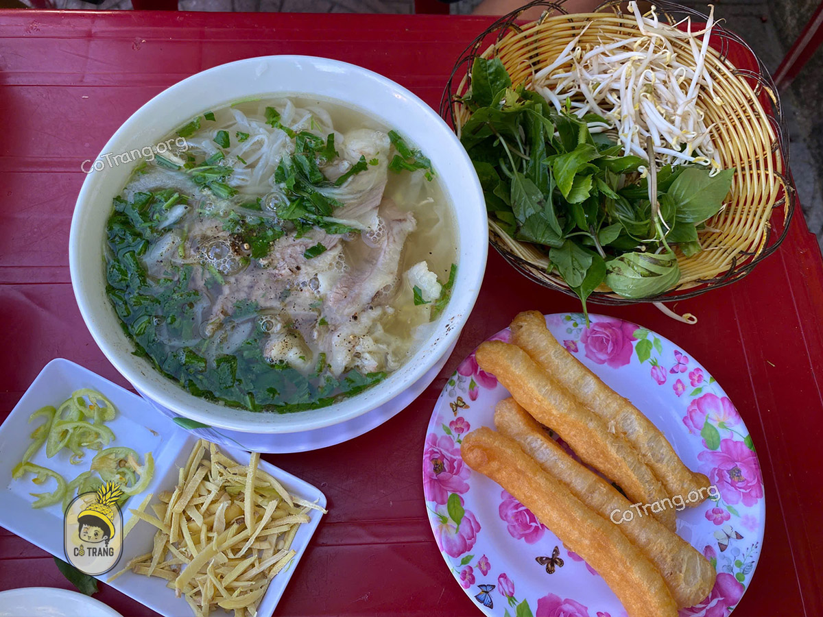 Phở Bê - 77 Hai Bà Trưng, Đồng Hới, Quảng Bình
