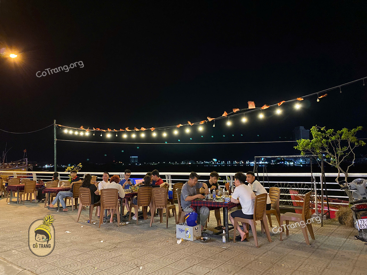 Nhà hàng Xuân Tóc Đỏ 2 - 125 Nhật Lệ, TP. Đồng Hới