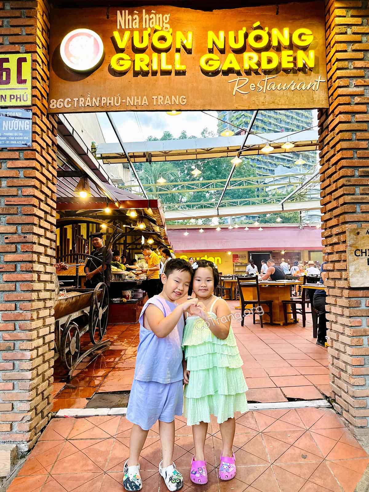 Không gian thực tế tại Vườn Nướng Grill Garden Nha Trang