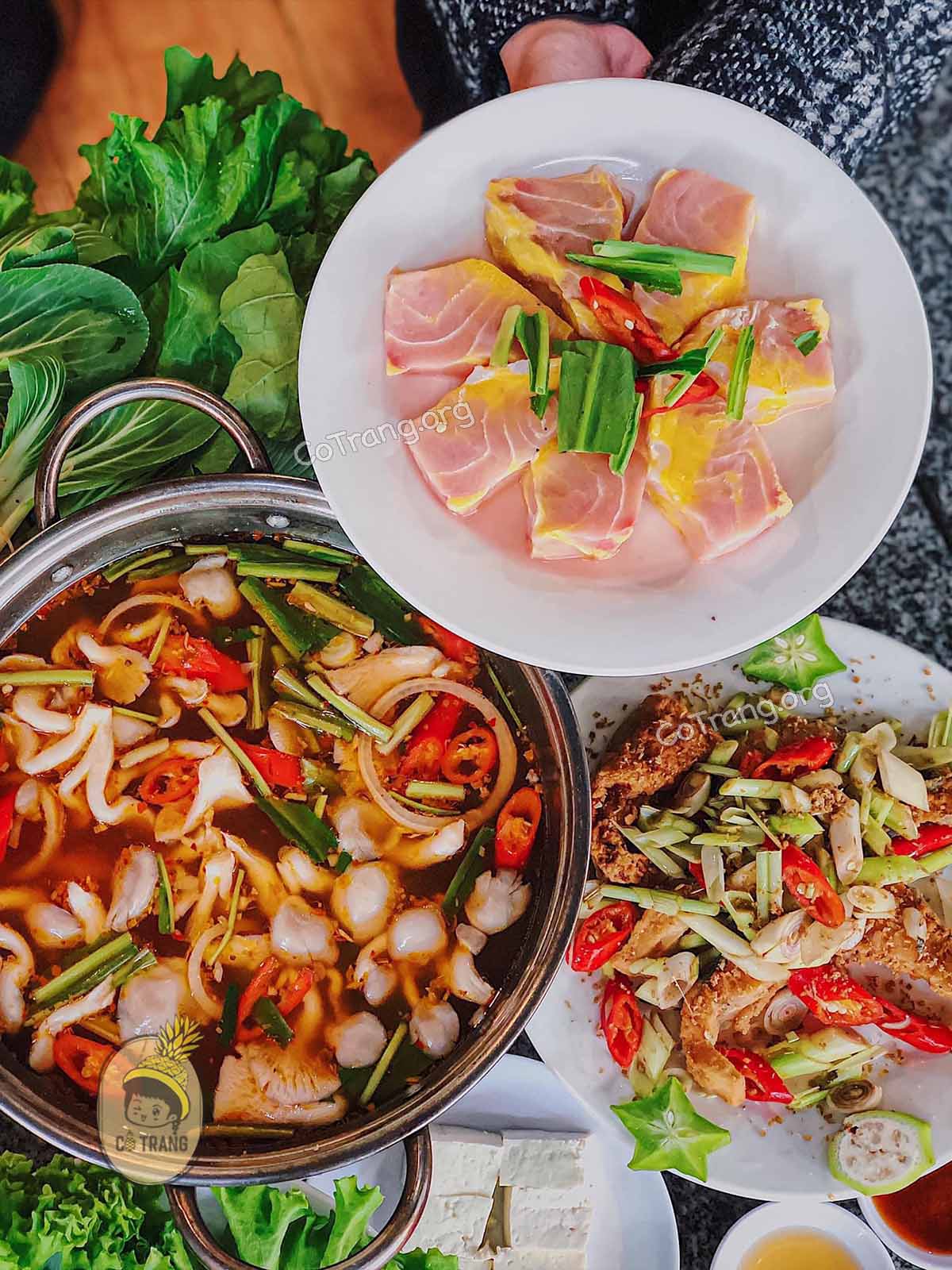 Hình ảnh thực tế Lẩu Cá Tầm Đà Lạt