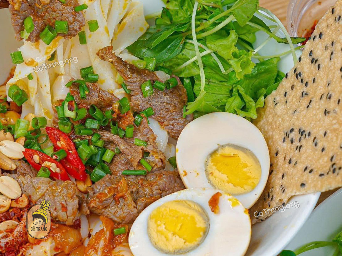 Hình ảnh thực tế Mì Quảng Hội An