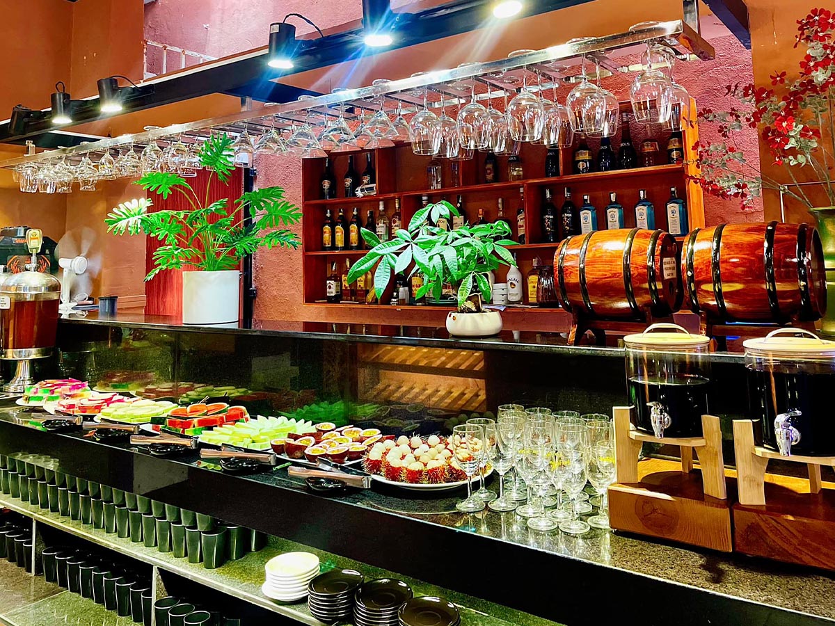 Không gian thực tế tại Vườn Tôm Shrimp Garden Nha Trang