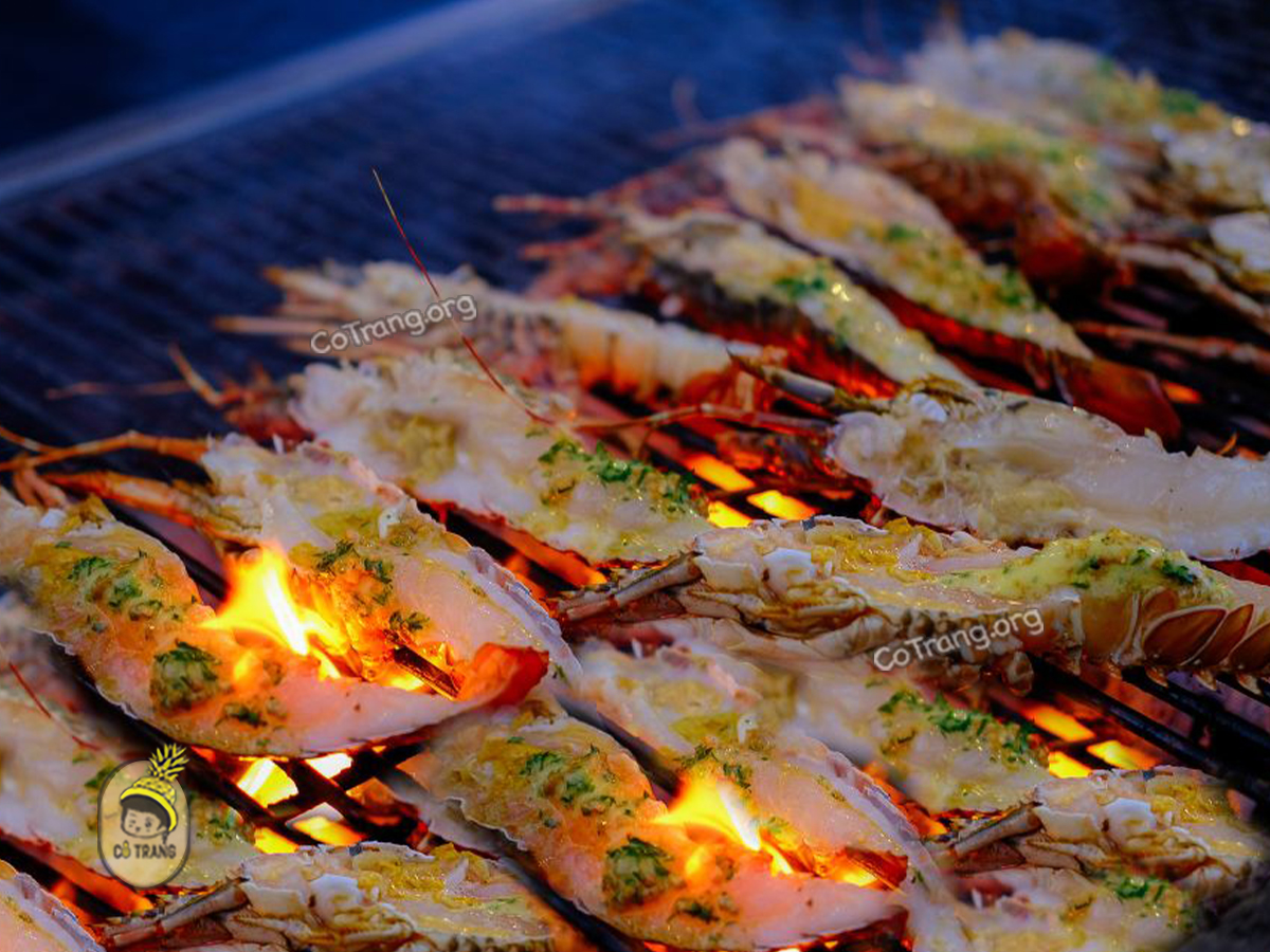 Hình ảnh thực tế Tôm Hùm Nha Trang