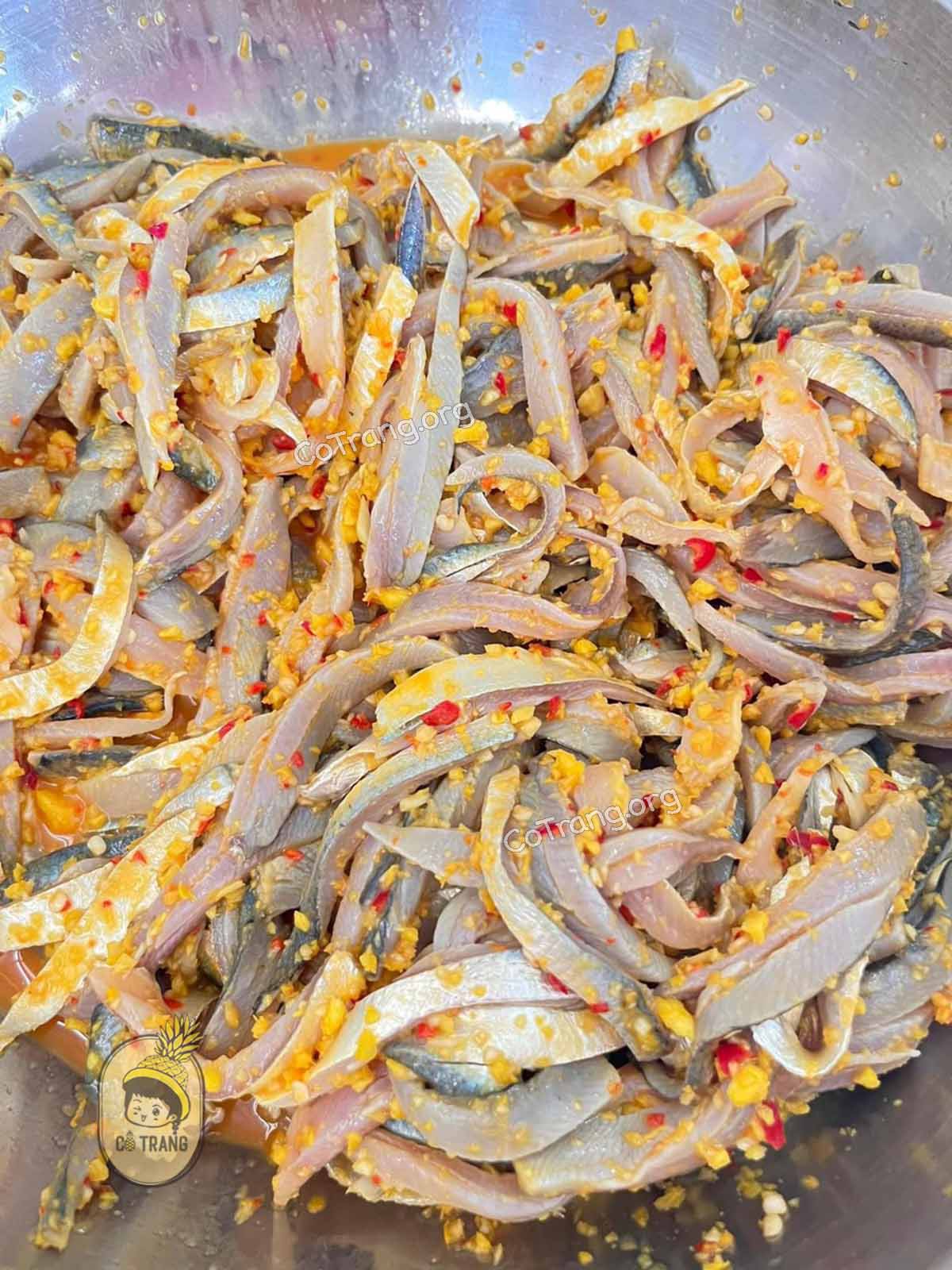 Gỏi Cá Nam Ô Đà Nẵng