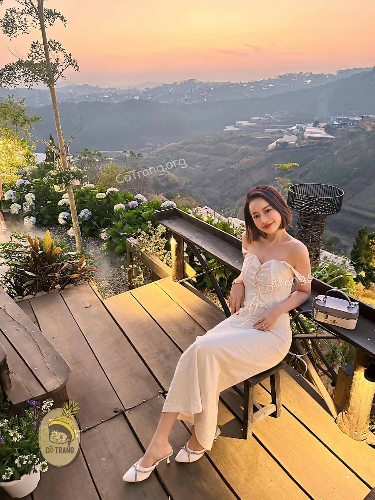 Góc sống ảo cực chill tại Tiệm Cà Phê Dốc Thị Đà Lạt
