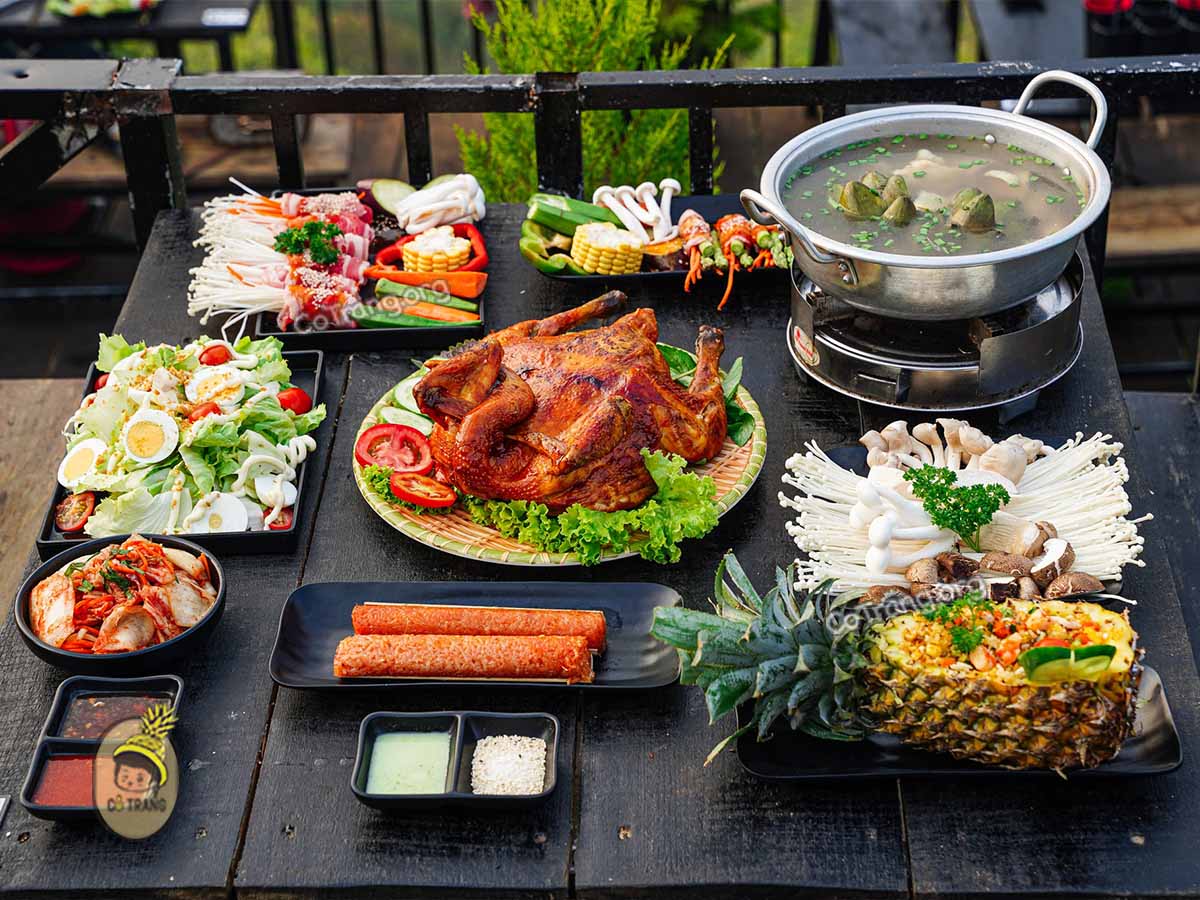 Tiệm Gà Lưng Chừng Đồi - 1 Đặng Thái Thân, Đà Lạt