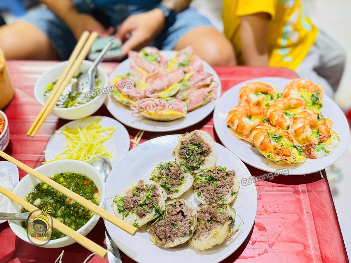 Hình ảnh thực tế Bánh Căn Nha Trang
