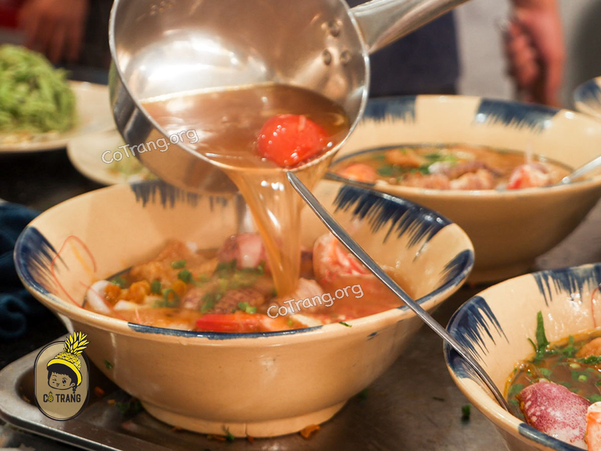 Menu thức ăn và đồ uống tại quán Bún Càng Cúm Vũng Tàu