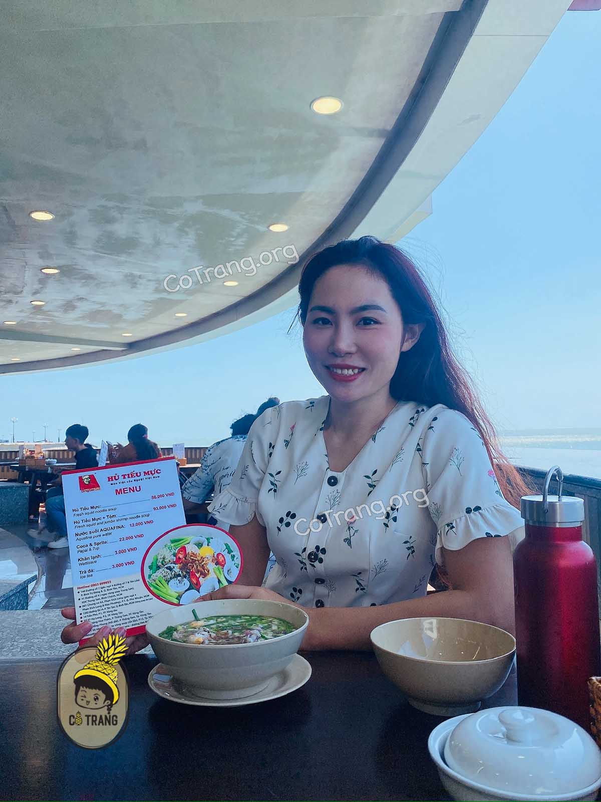 Hủ Tiếu Mực Ông Già Cali - 7 Hạ Long