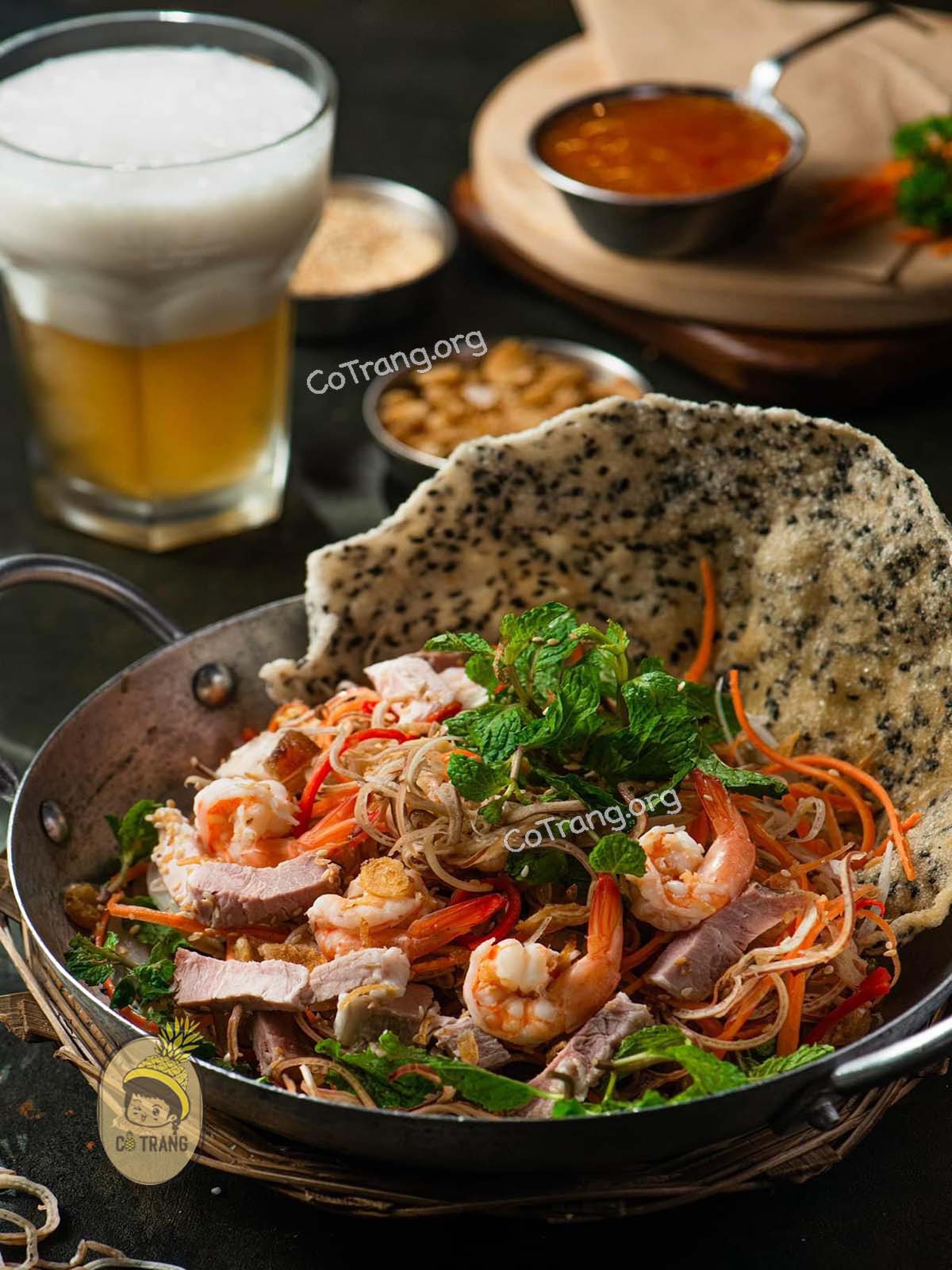 The Streets Hội An Grill & Beer - 134a Lý Thái Tổ