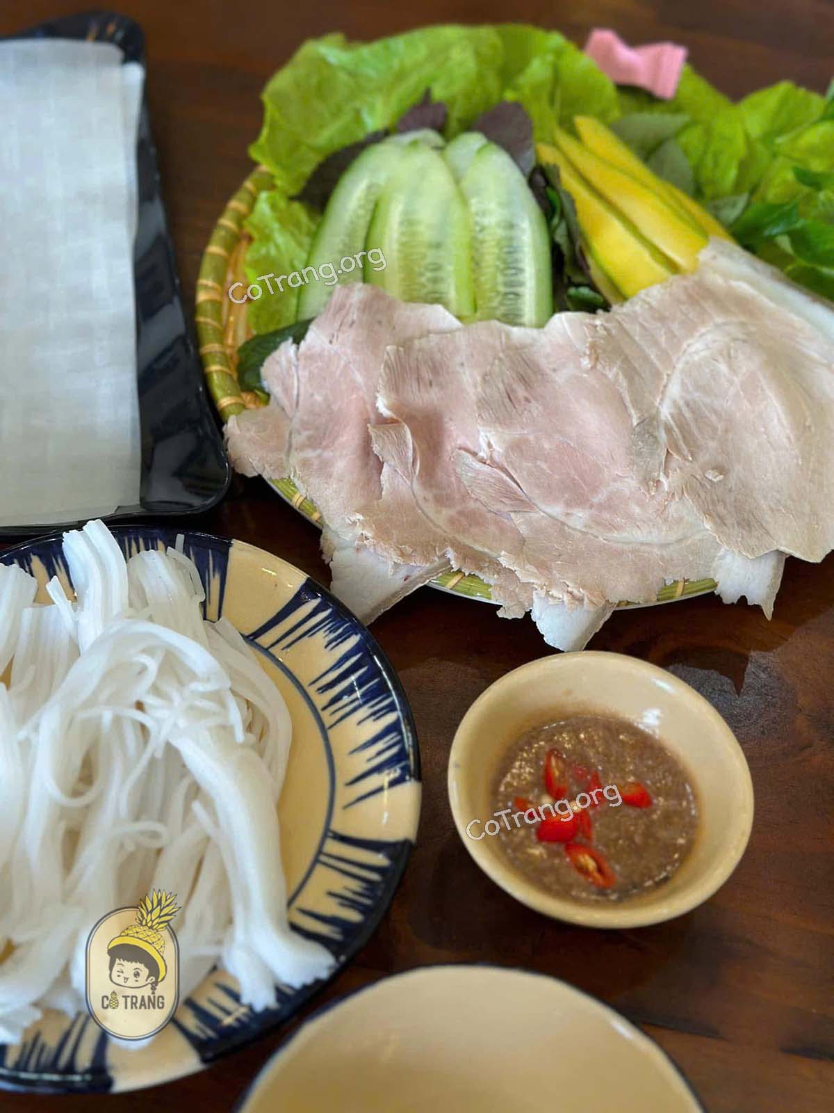 Bún Đậu Nàng Mơ - 70 Đinh Tiên Hoàng, Gia Lai