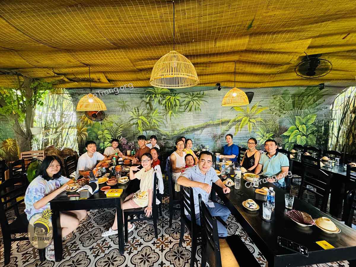 Cơm Niêu Việt Xưa Hội An - 75 Nguyễn Tất Thành