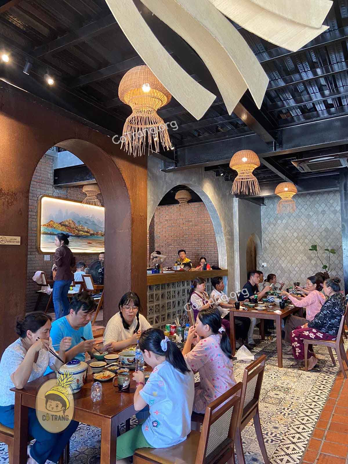 Bếp Mộc - 755 Võ Nguyên Giáp, Quảng Ngãi