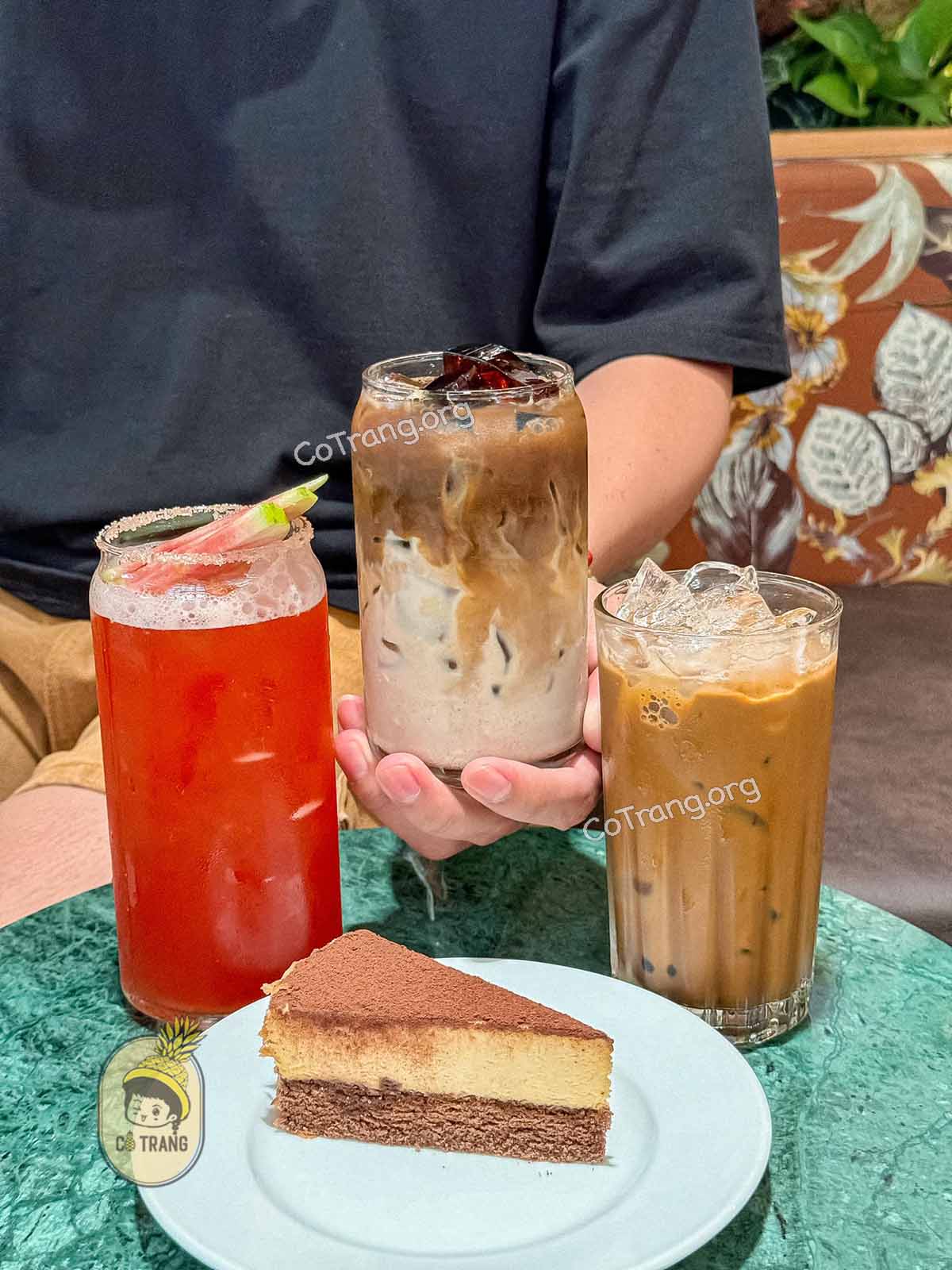 Menu thức uống tại Highland VinCom Quảng Ngãi 