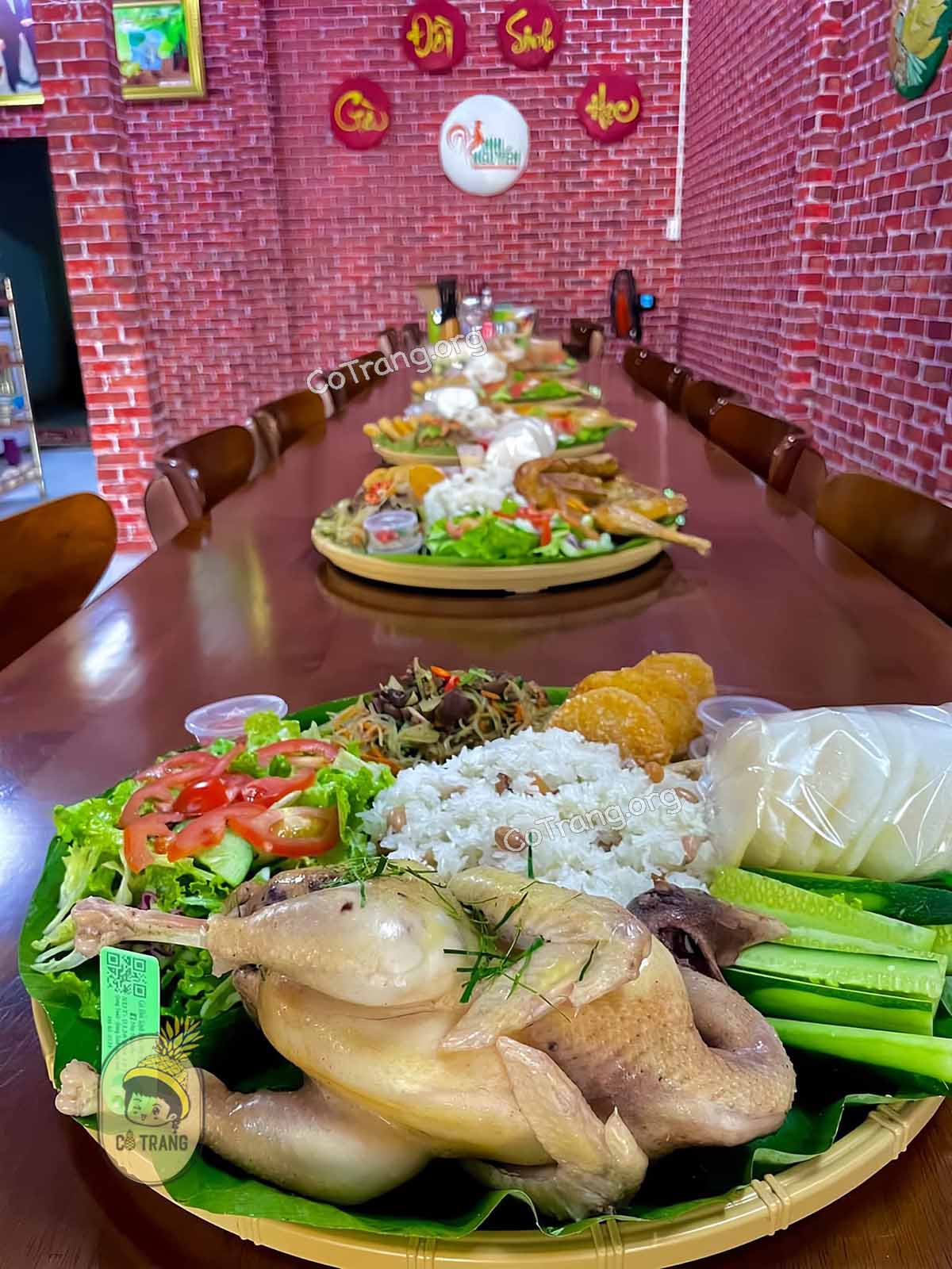 Menu thức ăn tại Nhà Hàng Mẹt Gà Nhị Nguyễn