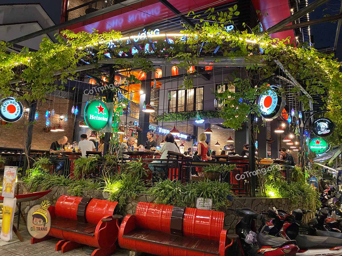 Phố nướng Tokyo - 4 Phạm Văn Đồng, Đà Nẵng