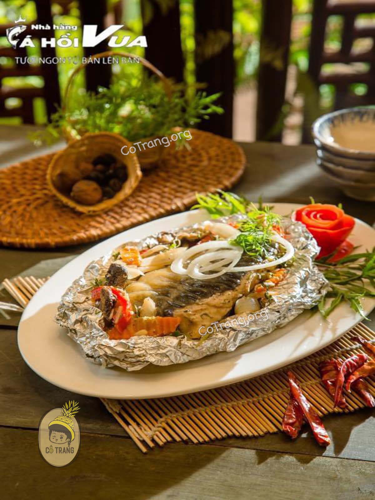 Menu thức ăn tại Nhà Hàng Vua Cá Hồi Sapa