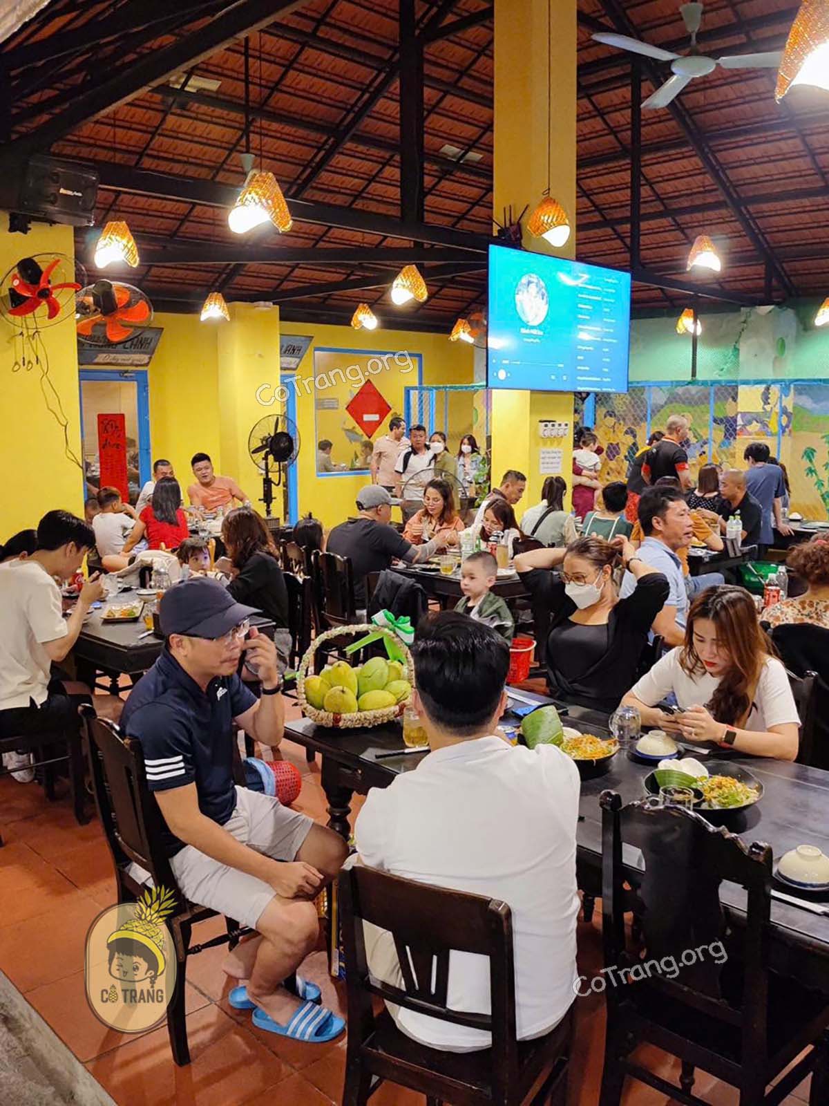 Menu thức ăn tại Hải Sản Bà Rô Đà Nẵng
