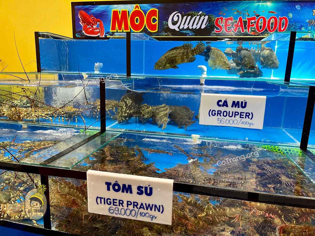 Hải sản Mộc quán - 74 Hồng Bàng, Nha Trang