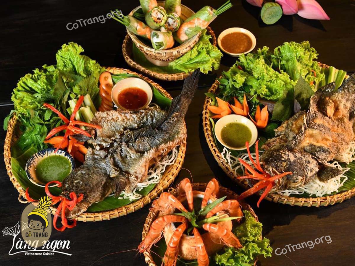Menu thức ăn tại Làng Ngon Nha Trang 