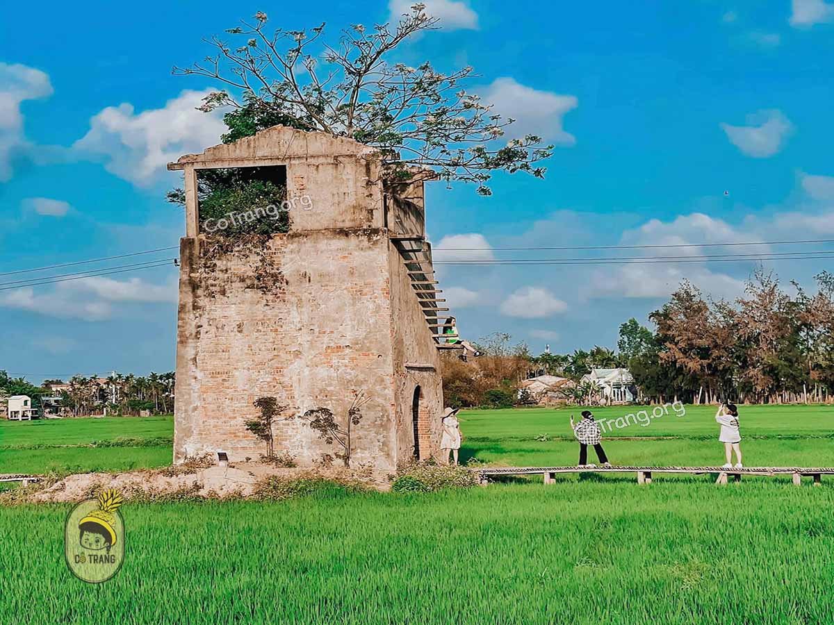Không gian thực tế tại Cafe Lò Gạch Cũ Hội An