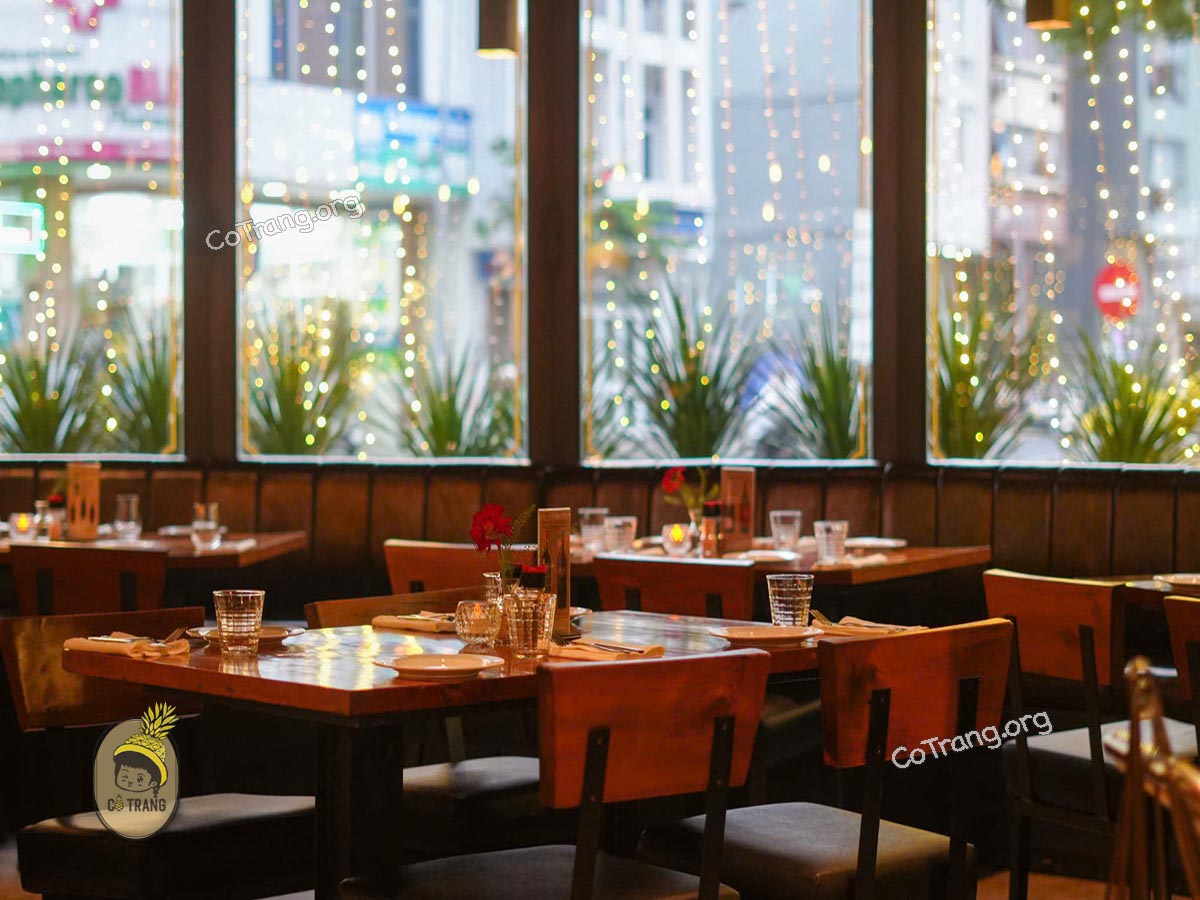 Không gian thực tế tại Olivia's Prime Steakhouse Đà Nẵng
