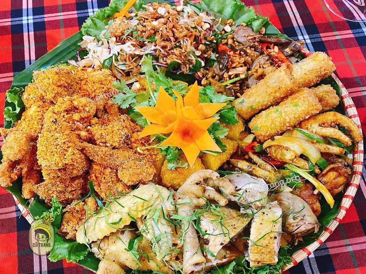 Menu thức ăn tại Hội An Quán Đảo Phú Quý