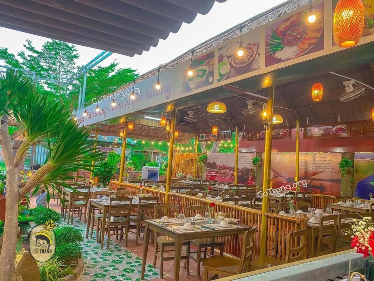 Không gian thực tế tại Cơm Niêu Thùy Trang Quảng Ngãi 