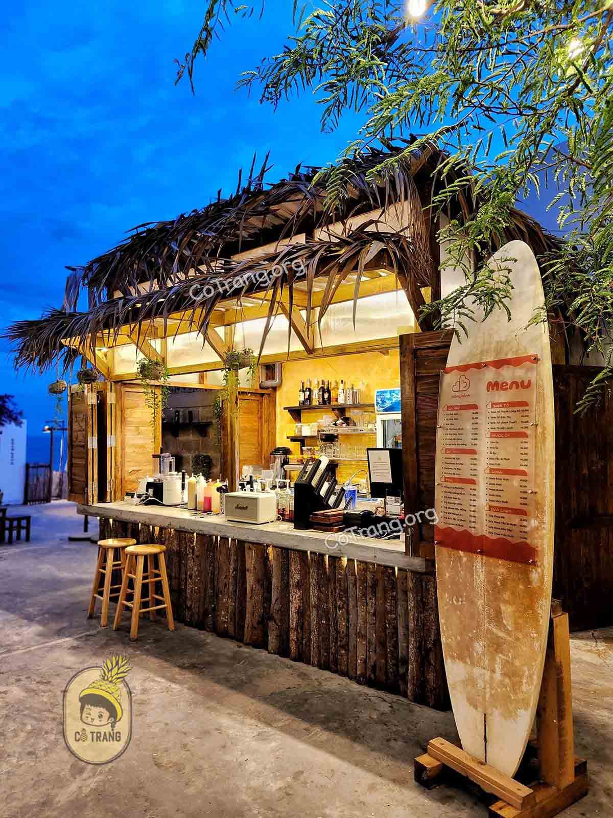 Không gian thực tế tại Cafe Bồng Bềnh Phan Thiết