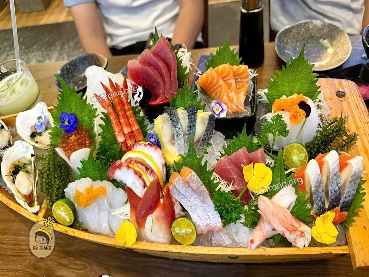 Sushi Machiko - 28 Phan Chu Trinh, Quảng Ngãi