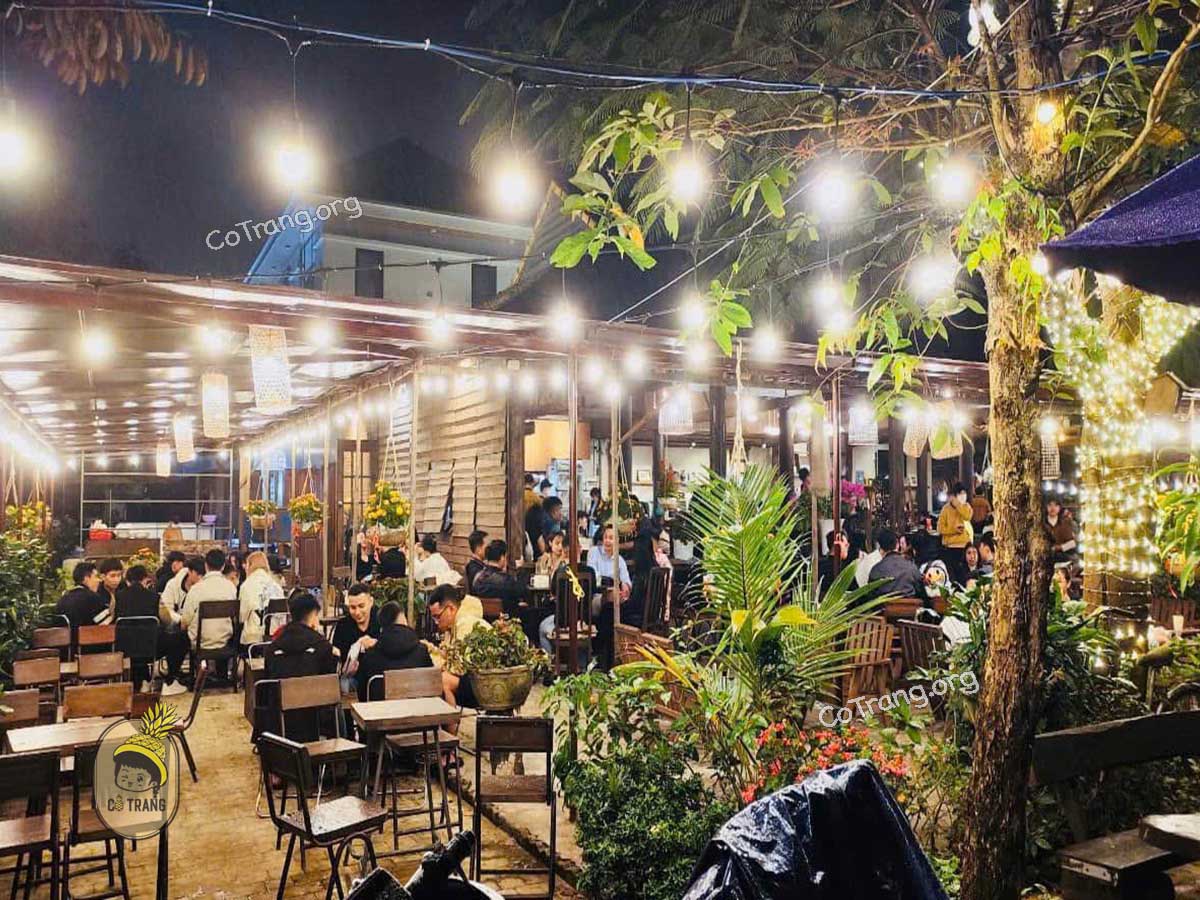Không gian thực tế tại Cafe Lão Gia Quảng Ngãi 