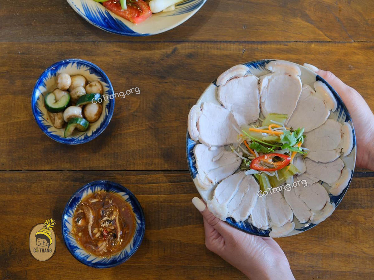 Menu thức ăn tại Bếp Mộc Quảng Ngãi