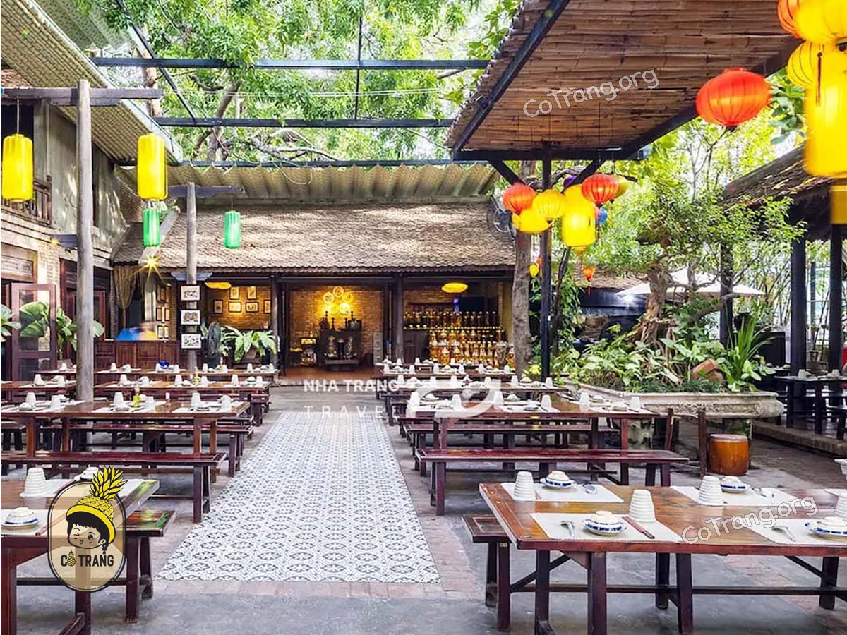  Làng Ngon Nha Trang - Thưởng Thức Món Ăn Ngon Trong Không Gian Xưa Cũ, Menu ,Review