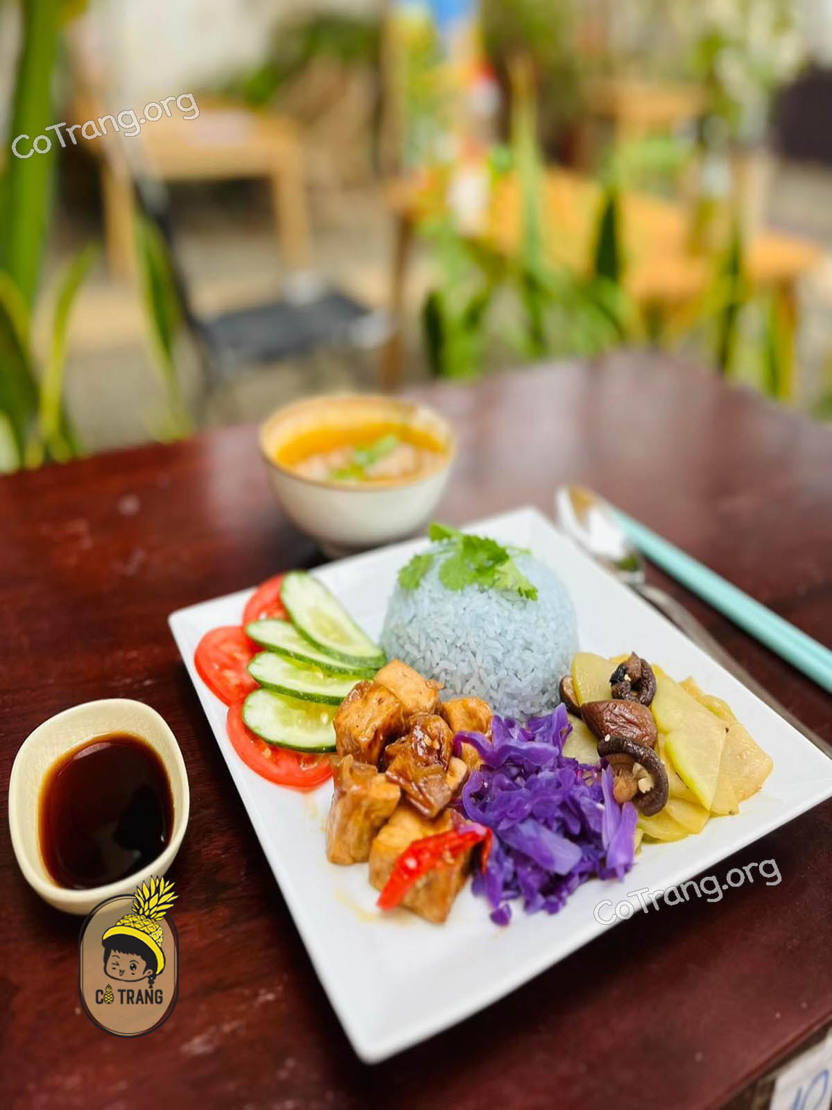 Menu thức ăn tại Quán Chay Cô Ba Măng Đen