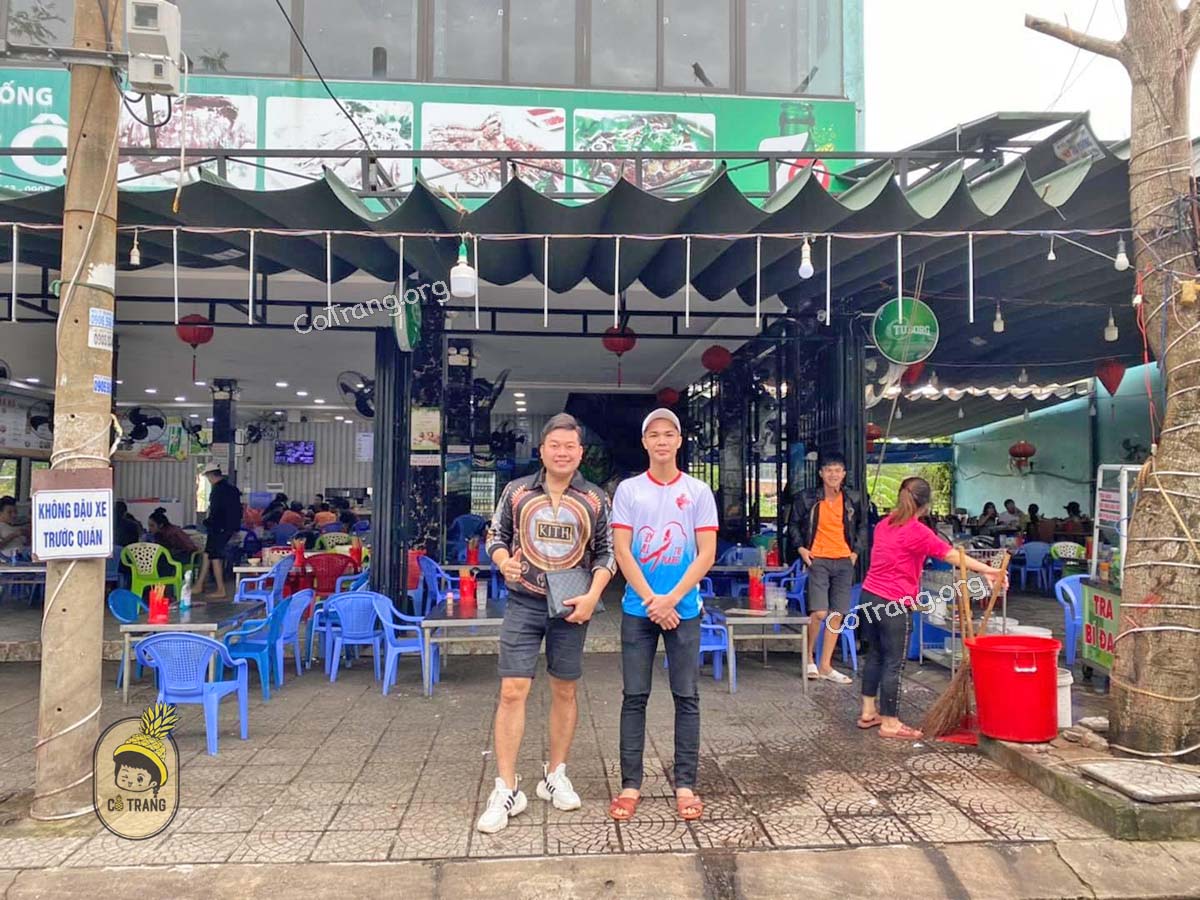 Menu thức ăn tại Hải Sản Bà Rô Đà Nẵng