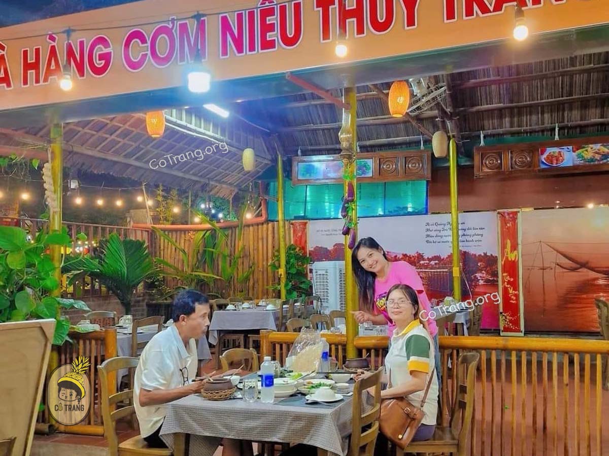 Cơm Niêu Thùy Trang - Châu Ổ, Bình Sơn, Quảng Ngãi 